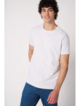 T-shirt Ideal Basic – Confort, liberté de mouvement et personnalisation facile